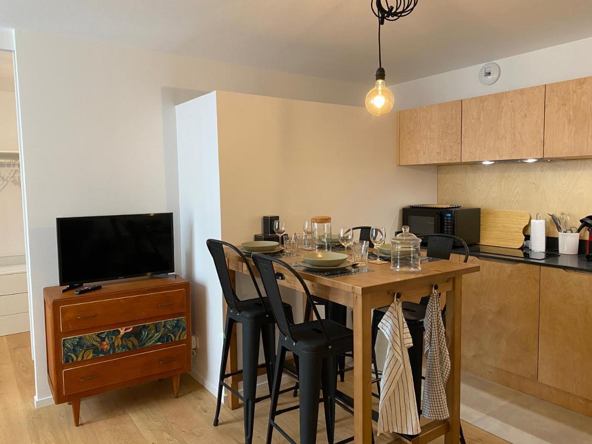 Les Remparts, Coeur De La Rochelle Apartamento *